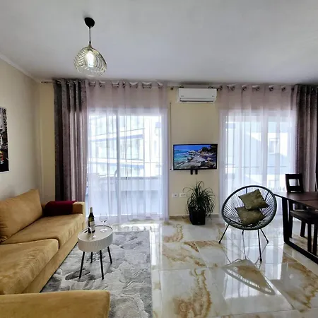 Sunset Vista Retreat アパート Vlorë
