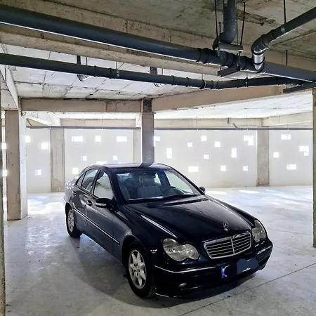 Sunset Vista Retreat Apartment *