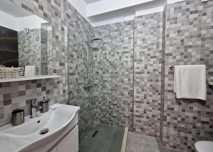 Sunset Vista Retreat Vlorë